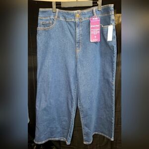NWT Gloria Vanderbilt Women's Blue Jeans